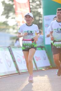 BIB: 970
                            <button type="button" onclick="openModal(3642394)" class="btn btn-primary btn-sm float-right btn-popup" data-toggle="modal" data-target=".modal-high-quality">
                        <i class="fas fa-shopping-cart"></i> Add to Cart
                    </button>
                                            <button type="button" onclick="isThisMe(3642394, true)" class="btn btn-success btn-sm float-right btn-popup btn-isme hidden" data-toggle="tooltip" data-placement="bottom" title="นี่คือรูปของคุณใช่ไหม คลิกที่นี่เพื่อเอาเข้าอัลบั้ม">
                        <i class="fas fa-plus"></i> Add to album
                    </button>
                    <button type="button" onclick="isThisMe(3642394, false)" class="btn btn-warning btn-sm float-right btn-popup btn-isnotme hidden">
                        <i class="fas fa-ban"></i> Remove from album
                    </button>